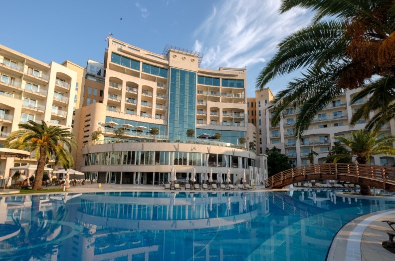 budva-hotels beach budva-hostels montenegro budva-beach